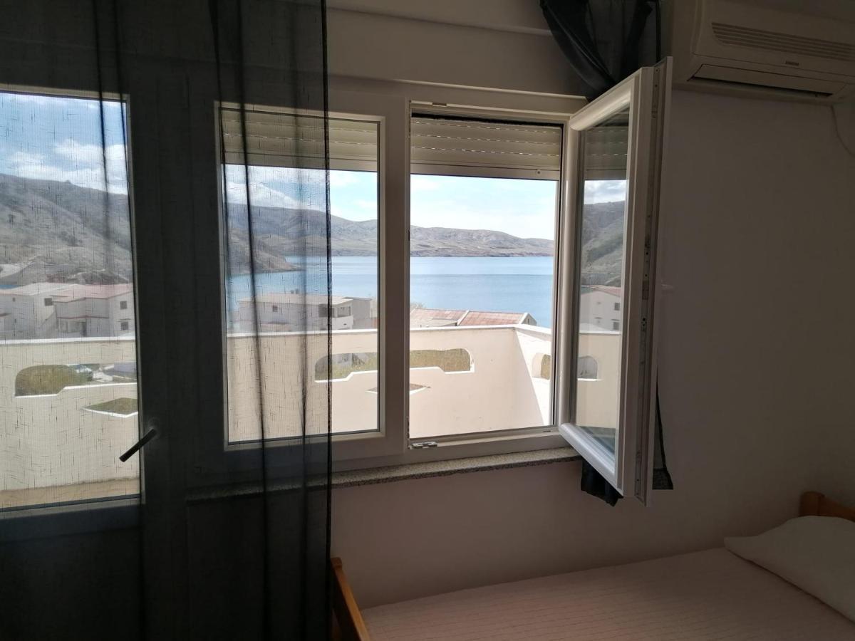 The Peaceful Vacation Apartment Metajna Exterior photo